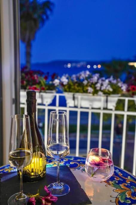 Aquamar Bed And Breakfast Crotone Eksteriør billede
