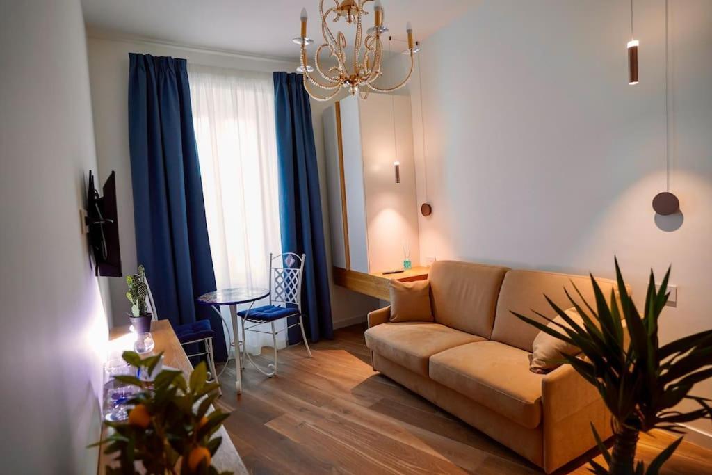 Aquamar Bed And Breakfast Crotone Eksteriør billede