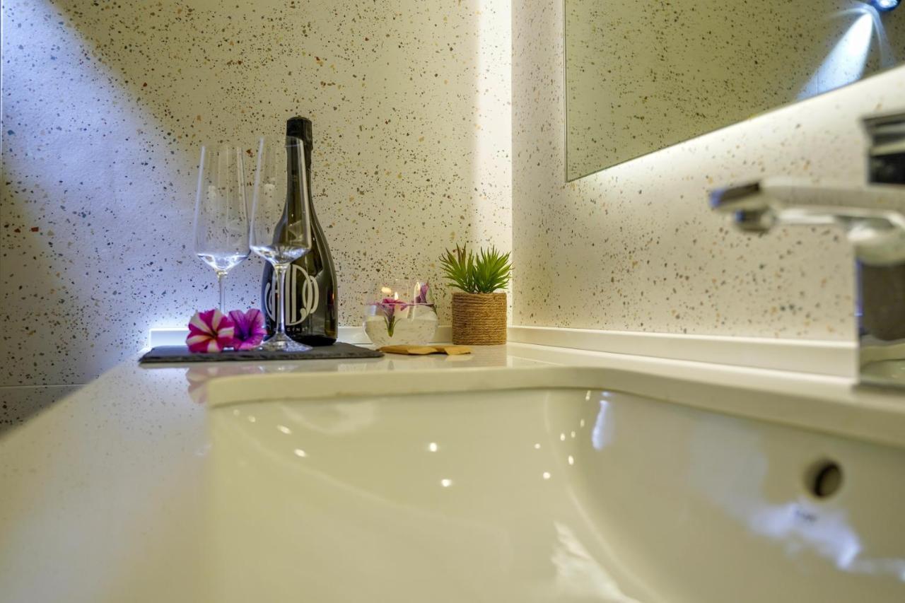 Aquamar Bed And Breakfast Crotone Eksteriør billede